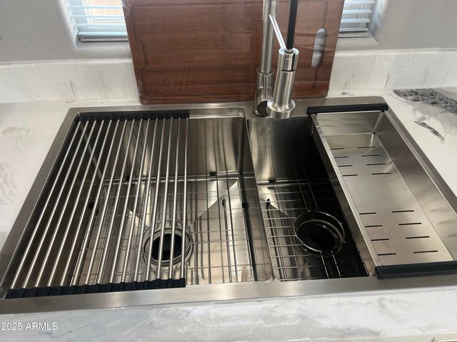 10701 N 99TH Avenue 65, Peoria, AZ 85345