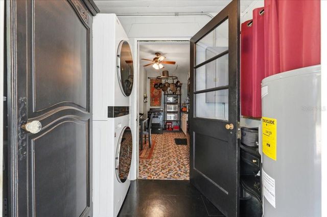 337 E SESSOMS AVENUE, Lake Wales, FL 33853