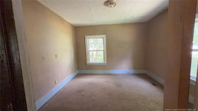 1908 Sapona Road, Fayetteville, NC 28312