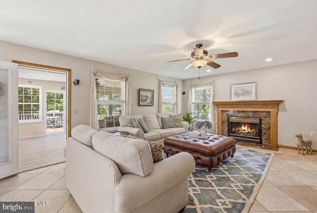202 VERONICA CT, Lanoka Harbor, NJ 08734