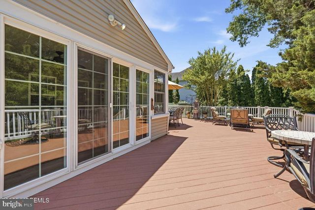 202 VERONICA CT, Lanoka Harbor, NJ 08734