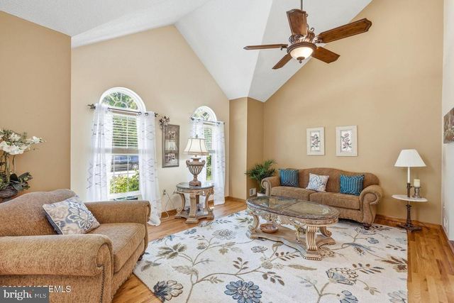 202 VERONICA CT, Lanoka Harbor, NJ 08734