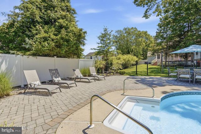202 VERONICA CT, Lanoka Harbor, NJ 08734
