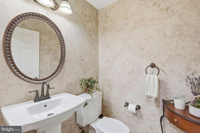 202 VERONICA CT, Lanoka Harbor, NJ 08734