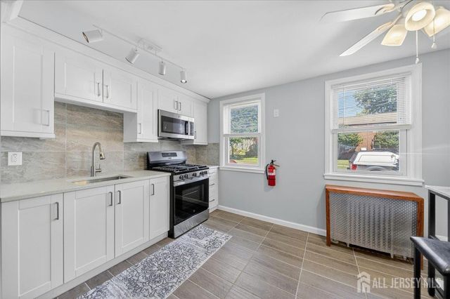 513 Brooklawn Avenue B1, Roselle, NJ 07203