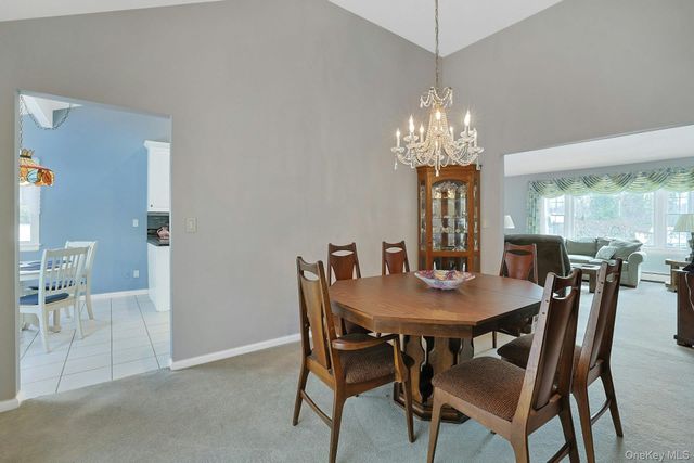 31 W Linwood Street, Valhalla, NY 10595