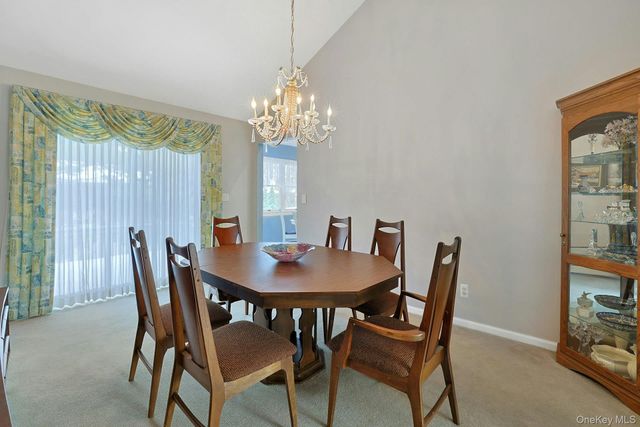 31 W Linwood Street, Valhalla, NY 10595