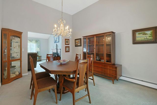 31 W Linwood Street, Valhalla, NY 10595