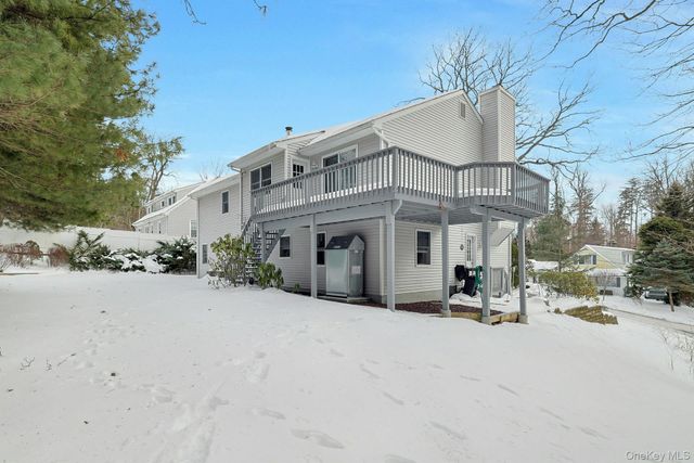 31 W Linwood Street, Valhalla, NY 10595