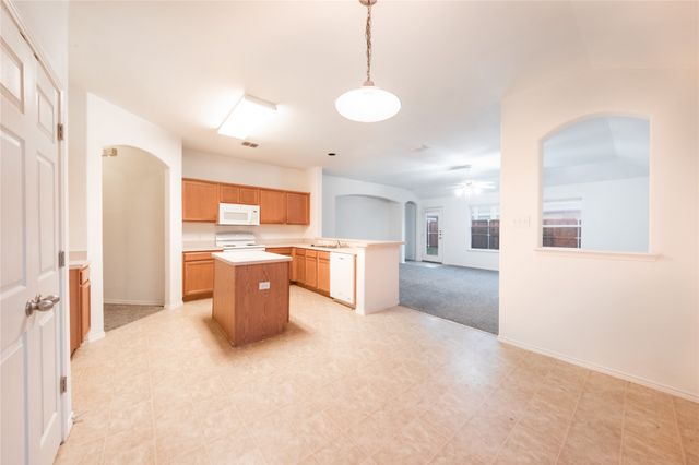 1412 Morning Dove, Aubrey, TX 76227