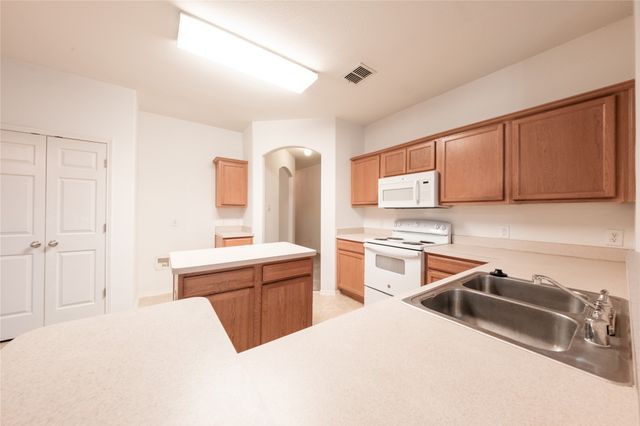 1412 Morning Dove, Aubrey, TX 76227