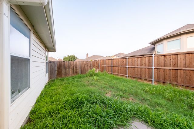 1412 Morning Dove, Aubrey, TX 76227