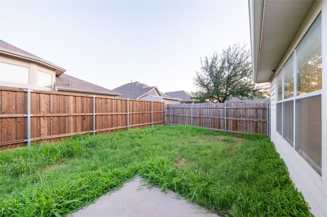 1412 Morning Dove, Aubrey, TX 76227