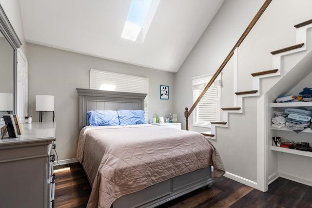 54 Crescent Ave N, Boston, MA 02125