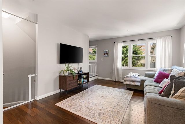 54 Crescent Ave N, Boston, MA 02125