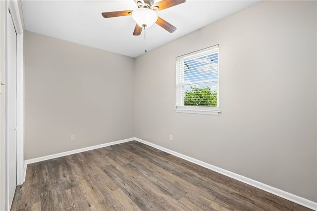 1208 NE 3Rd Street, Bentonville, AR 72712