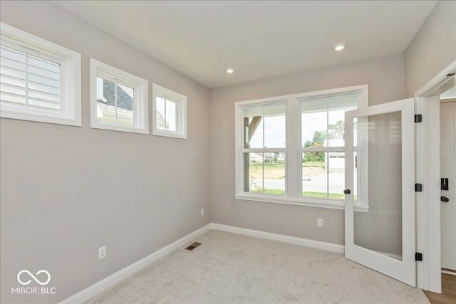 6217 Hampton Walk Boulevard, Mccordsville, IN 46055