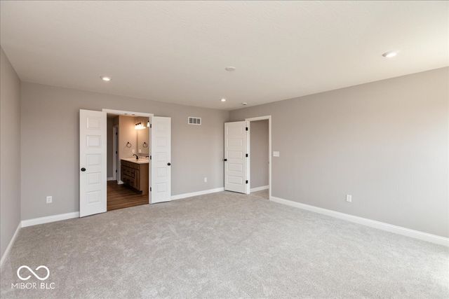 6217 Hampton Walk Boulevard, Mccordsville, IN 46055