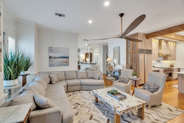 261 East 57th Street, Cut Off, LA 70345