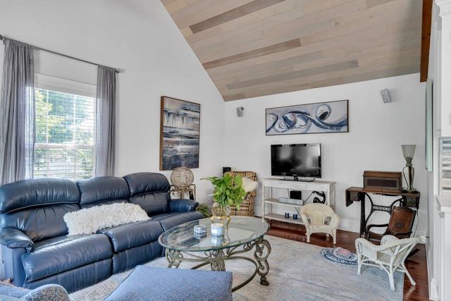 261 East 57th Street, Cut Off, LA 70345