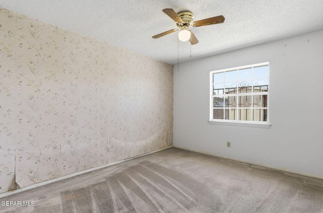 8025 GILBERT Drive, El Paso, TX 79907