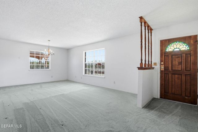 8025 GILBERT Drive, El Paso, TX 79907