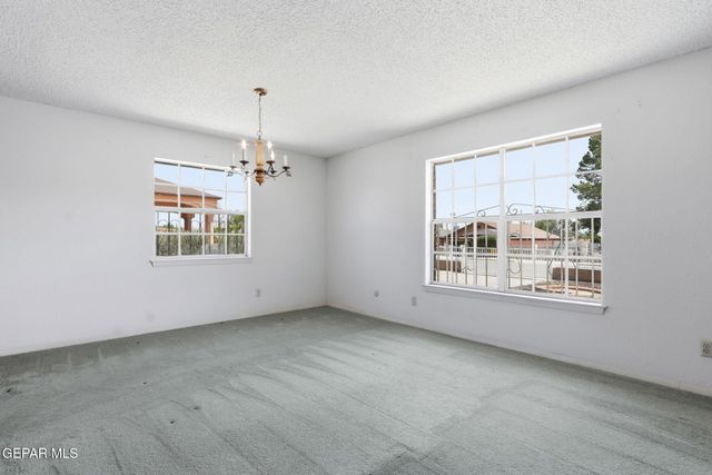 8025 GILBERT Drive, El Paso, TX 79907