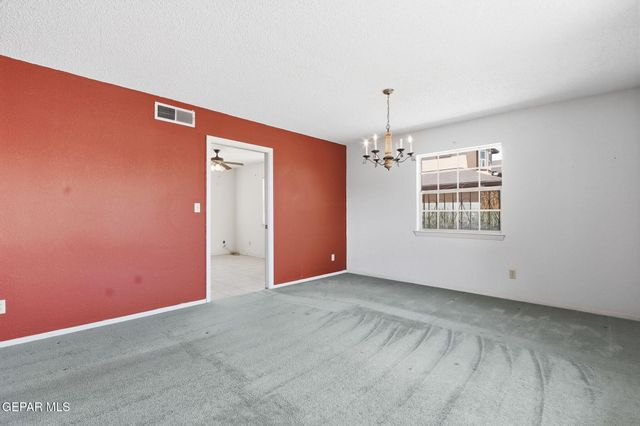 8025 GILBERT Drive, El Paso, TX 79907