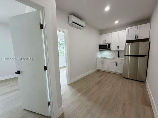 2425 SW 6th Street 17, Miami, FL 33135