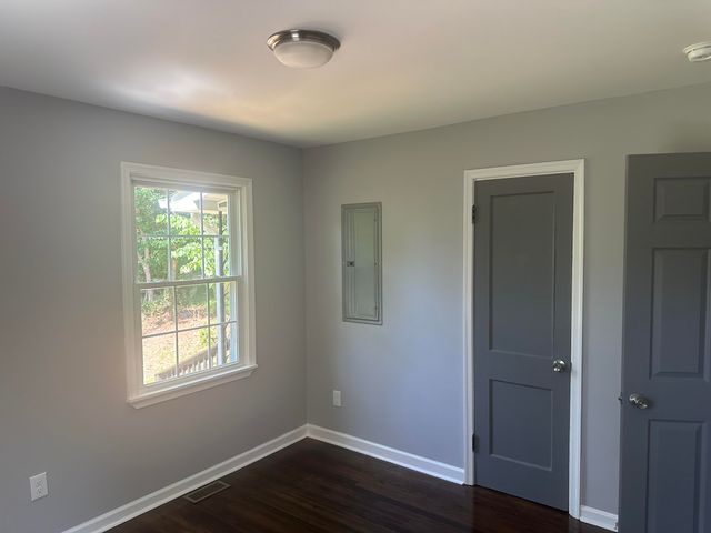 3819 Virginia AVE NW, Roanoke, VA 24017