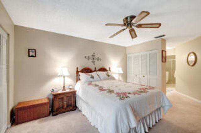 3352 Perimeter Drive, Greenacres, FL 33467