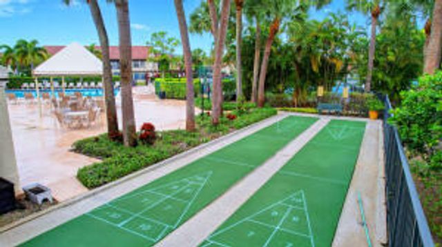 3352 Perimeter Drive, Greenacres, FL 33467