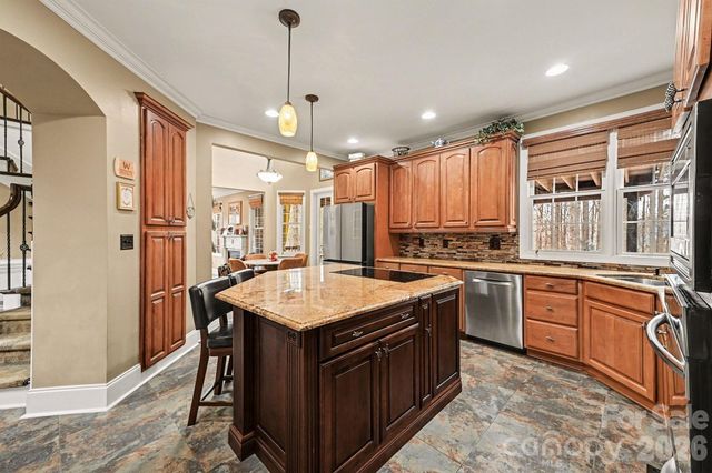 134 Palmer Marsh Place, Mooresville, NC 28117