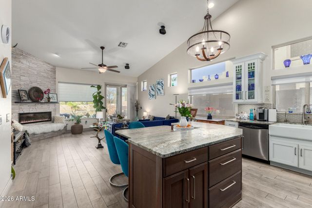 7238 E TYNDALL Street, Mesa, AZ 85207