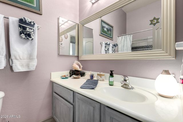 7238 E TYNDALL Street, Mesa, AZ 85207