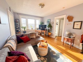 1607 Commonwealth Ave 34, Boston, MA 02135