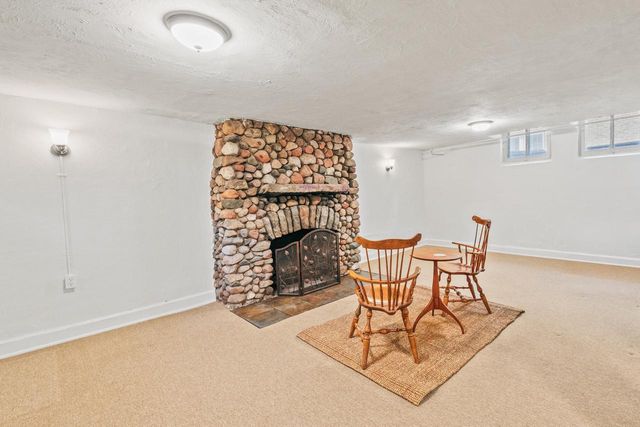 3482 N Frederick AVENUE, Milwaukee, WI 53211