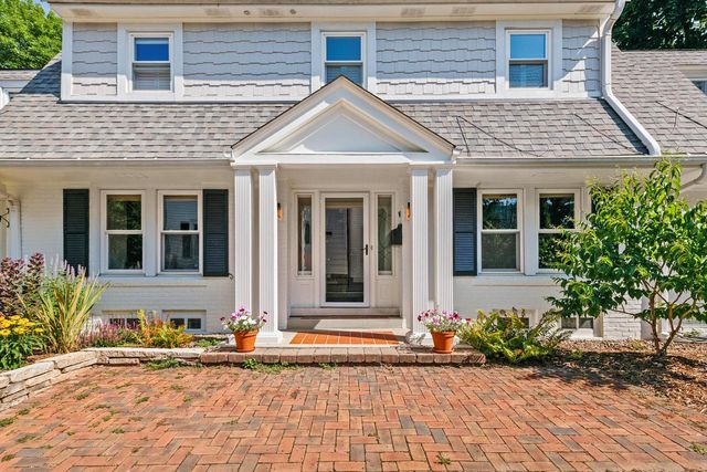 3482 N Frederick AVENUE, Milwaukee, WI 53211
