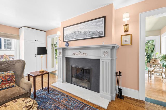 3482 N Frederick AVENUE, Milwaukee, WI 53211