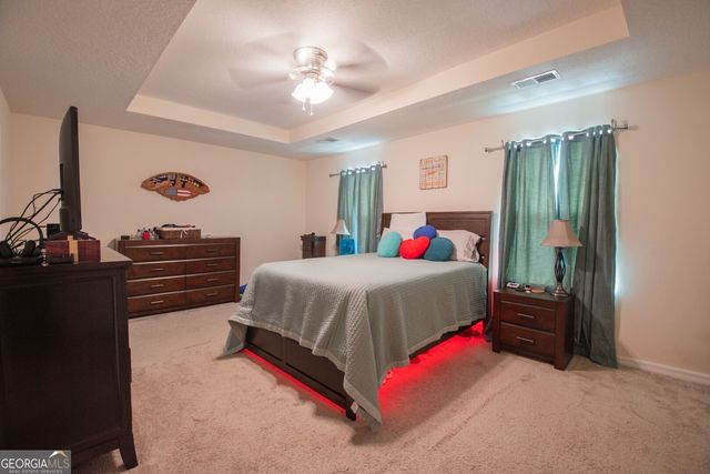 111 Walnut Way, Kingsland, GA 31548