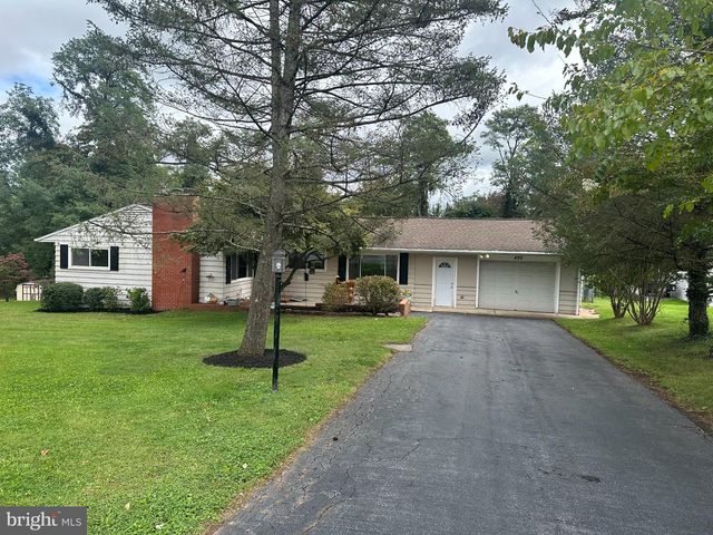 490 PINE RIDGE CIR, Lewisberry, PA 17339