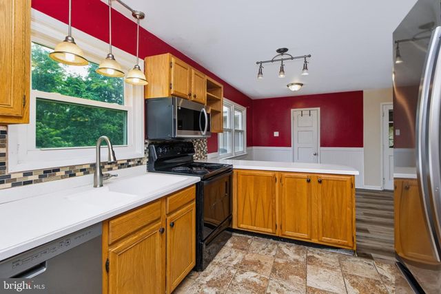 490 PINE RIDGE CIR, Lewisberry, PA 17339