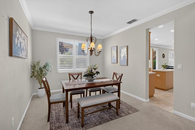 9701 Nature Trail Way, Elk Grove, CA 95757