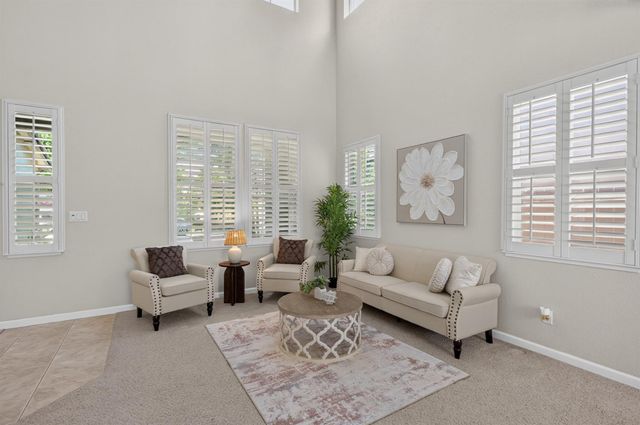 9701 Nature Trail Way, Elk Grove, CA 95757