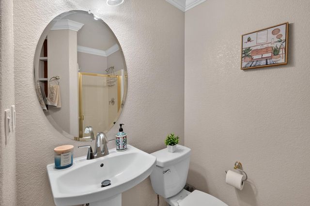 9701 Nature Trail Way, Elk Grove, CA 95757