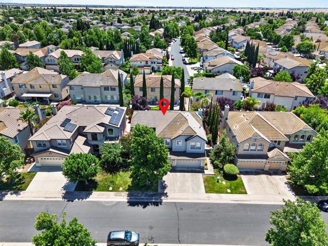 9701 Nature Trail Way, Elk Grove, CA 95757