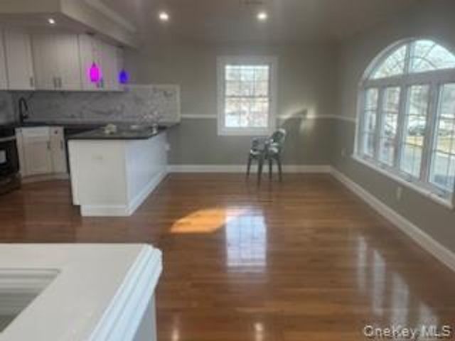 147-26 240th Street 2nd Floor, Rosedale, NY 11422