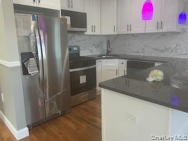 147-26 240th Street 2nd Floor, Rosedale, NY 11422