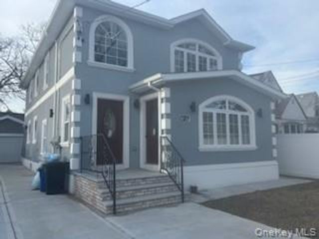 147-26 240th Street 2nd Floor, Rosedale, NY 11422