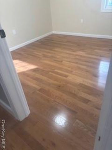 147-26 240th Street 2nd Floor, Rosedale, NY 11422